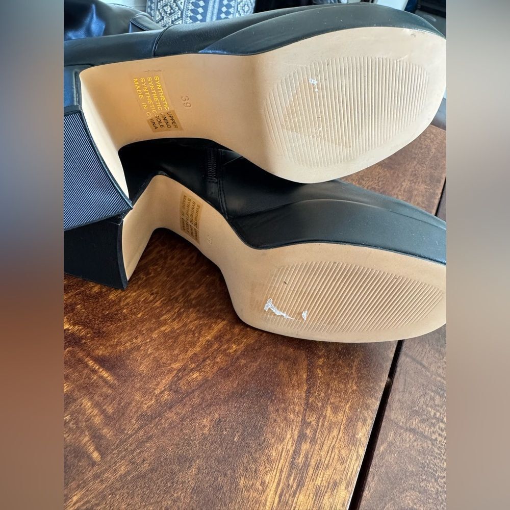 NEW Silent D Otto Platform Bootie - Picture 6 of 7